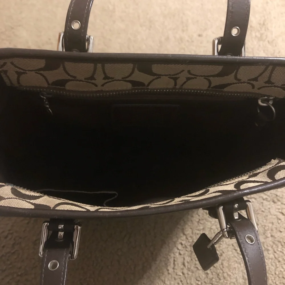 Coach signature shoulder bag - Picture 10 of 10